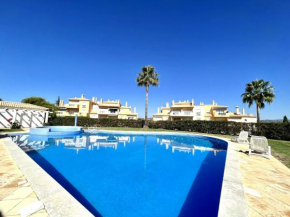 Albufeira Valley 1 With Pool by Homing